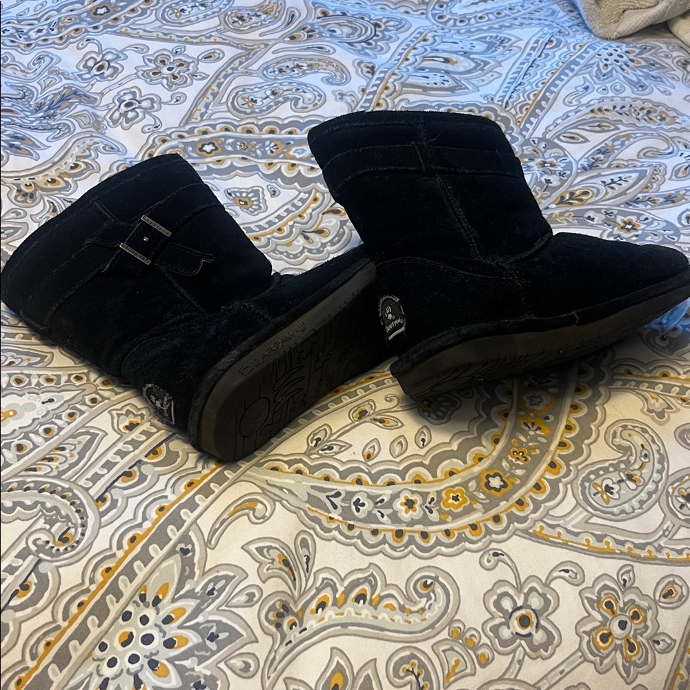 Bear paw blk suede